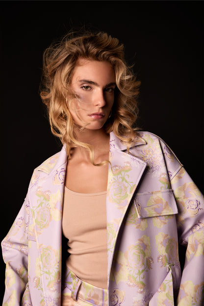 Langer Trenchcoat aus veganem Leder