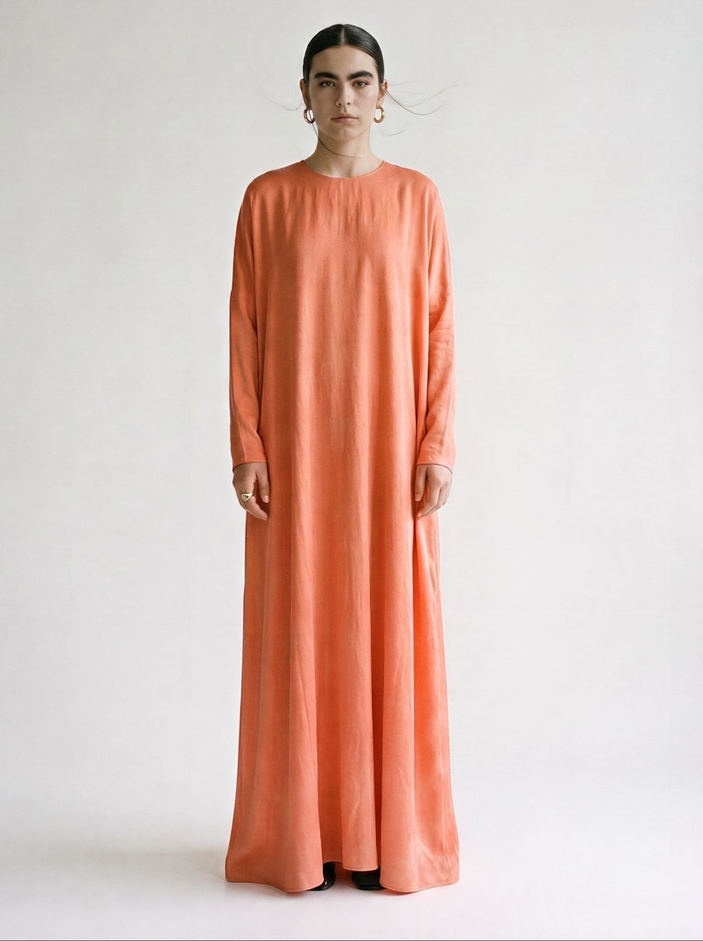 Langes Kleid aus veganer Bambusseide - hautfreundlich